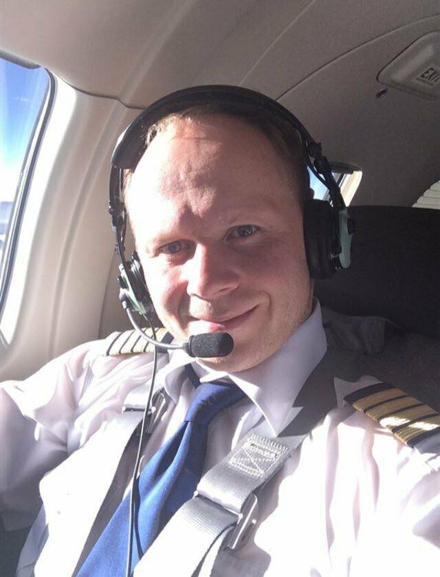 Pre-flight consultation with Alex